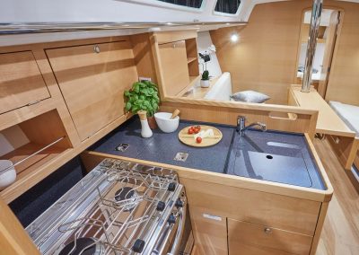 Sun Odyssey 319 -042