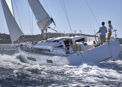 Sun Odyssey 440 -057