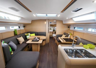 Sun Odyssey 479 -010
